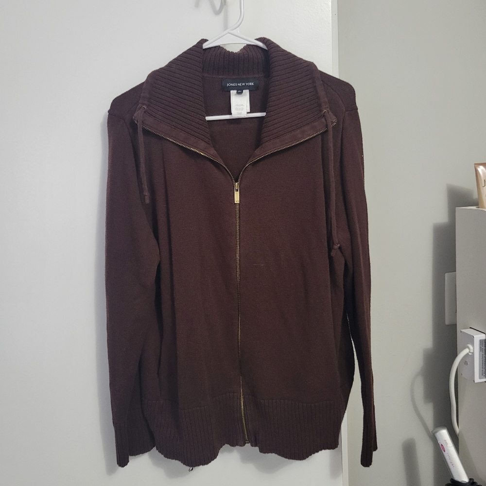 XL zip front sweater